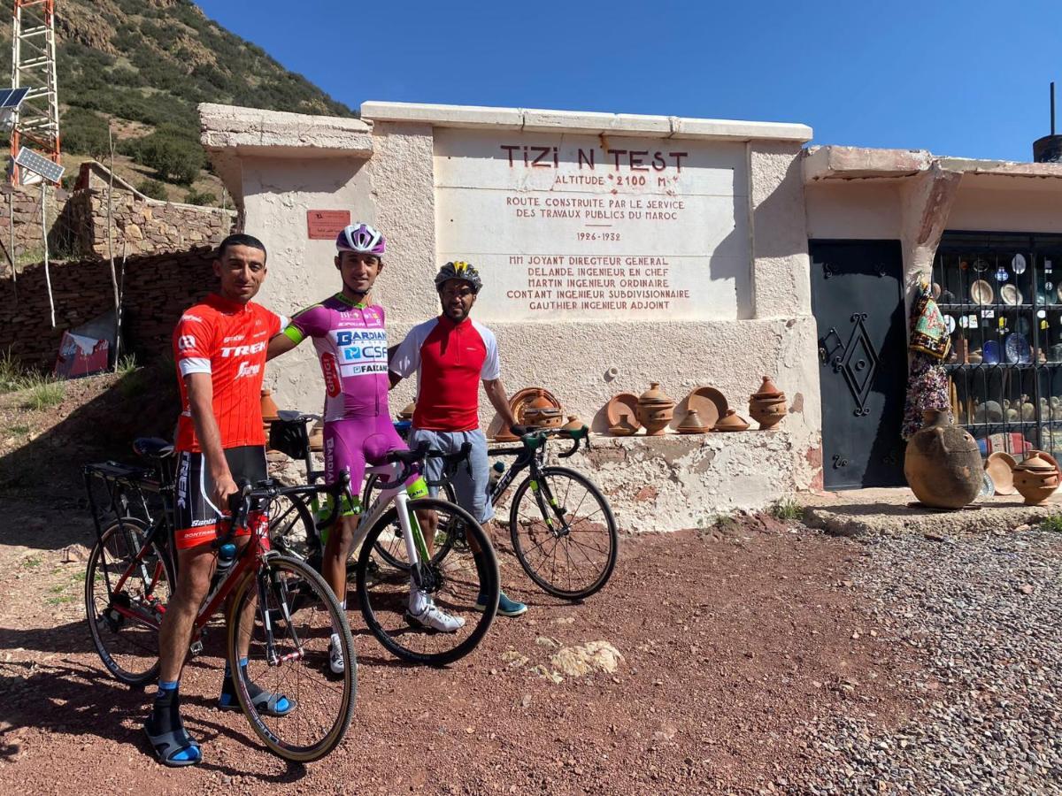 Tizintest La Haute Vue 2100M Otel Mezdiout Dış mekan fotoğraf